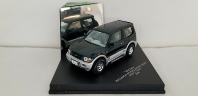 自動車 Vitesse 1/43 Mitsubishi Pajero Short Vitesse VMC069 Mitsubishi Pajero Exceed Short 2000 1:43 Limited