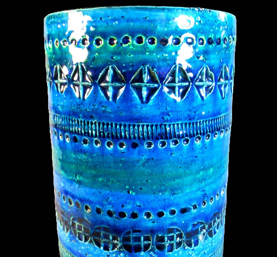 WONDERFUL, LARGE ALDO LONDI for BITOSSI CYLINDRICAL RIMINI BLU HAND PAINTED VASE - Image 4 of 4