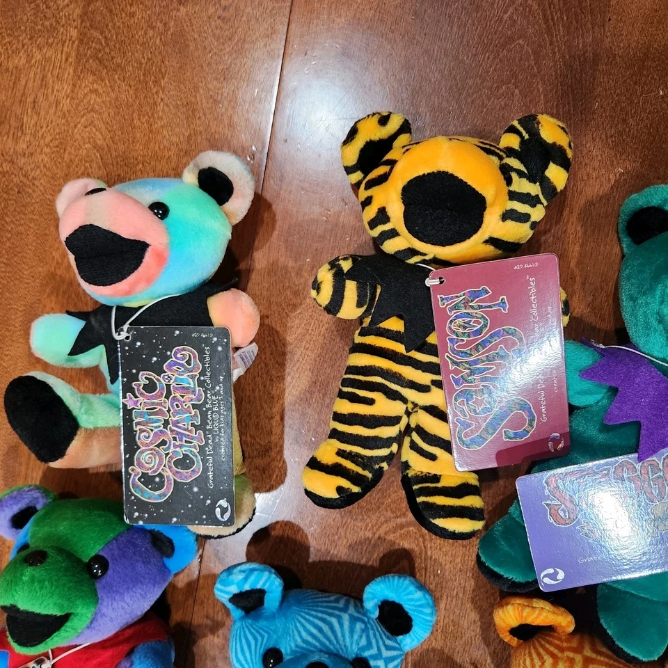 复古 Grateful Dead 豆豆熊收藏品全新带标签 14 件装  — 第 2/4 张图片