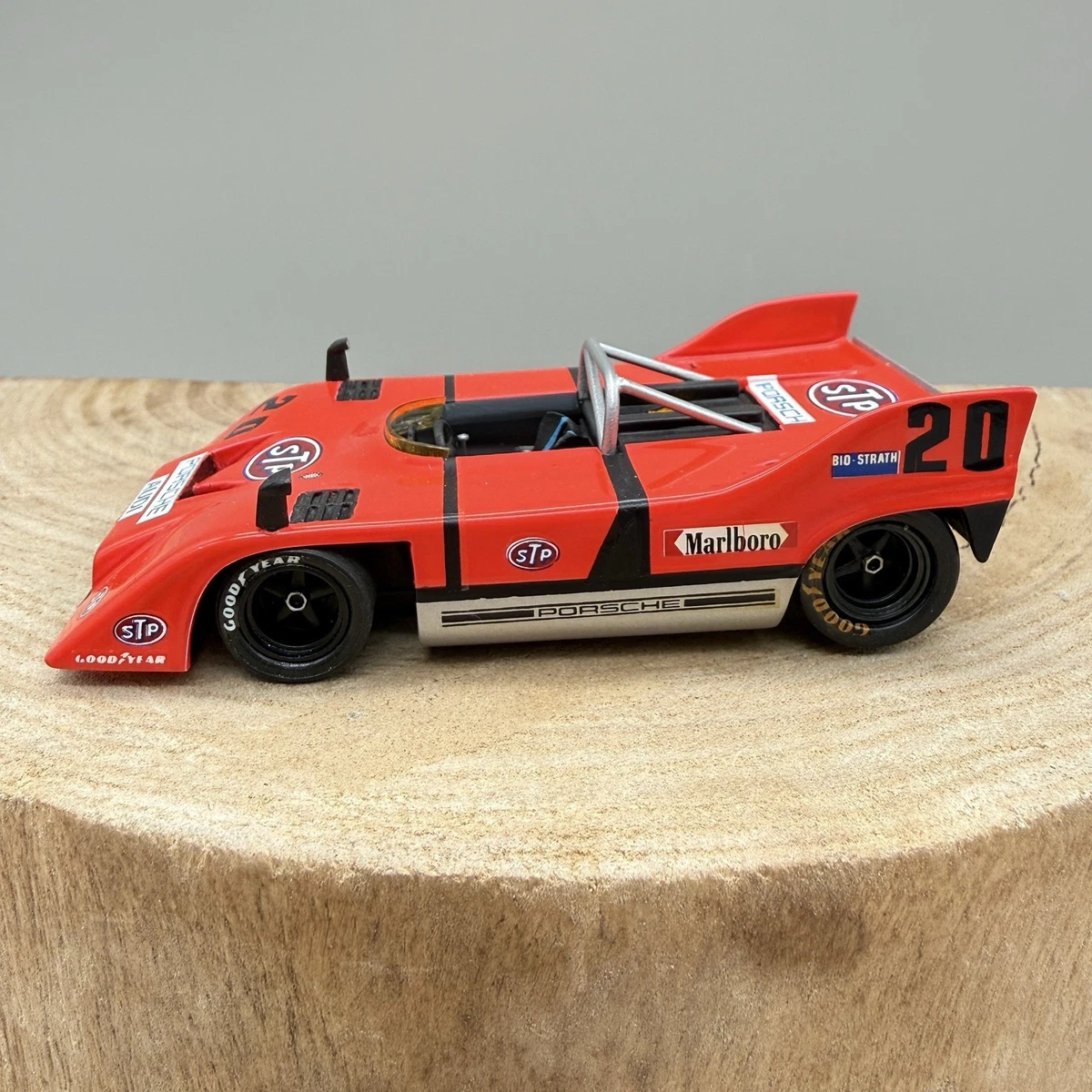 TROFEU TRFDSN367 Scale 1/43 | PORSCHE 911 CARRERA RS TEAM X RACING N 80 24h LE MANS 1975 RAYMOND TOUROUL - PHILIPPE HESNAULT WHITE