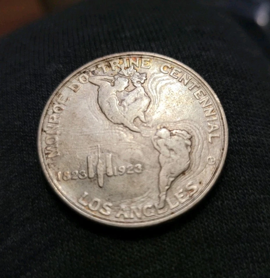 1923 S Monroe Adams Monroe Doctrine Centennial US 90% Silver Half Dollar 50 cent - Image 3 of 4