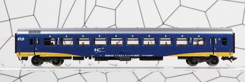Vagón de tren rápido Märklin H0 42641 IC de cuatro ejes NS 1ª clase interior. KKK EMBALAJE ORIGINAL | Zustand: Gebraucht