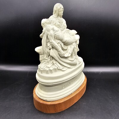 Pieta By Michelangelo From Austin Production 1968 Sculpture On