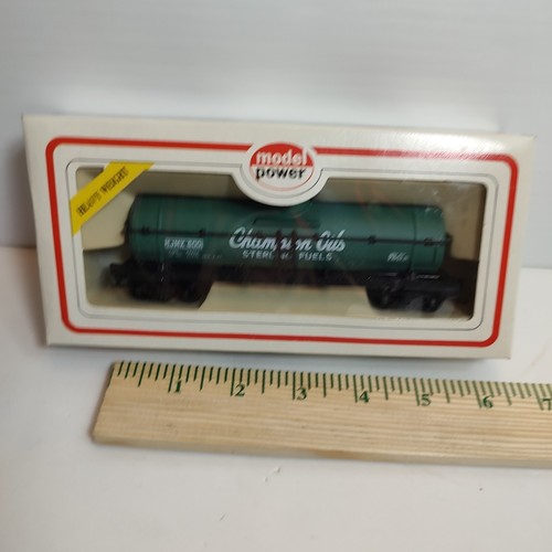MODEL POWER TRAINS #8110 CHAMPION OILS STERLING FUELS HO SCALE - Picture 9 of 9