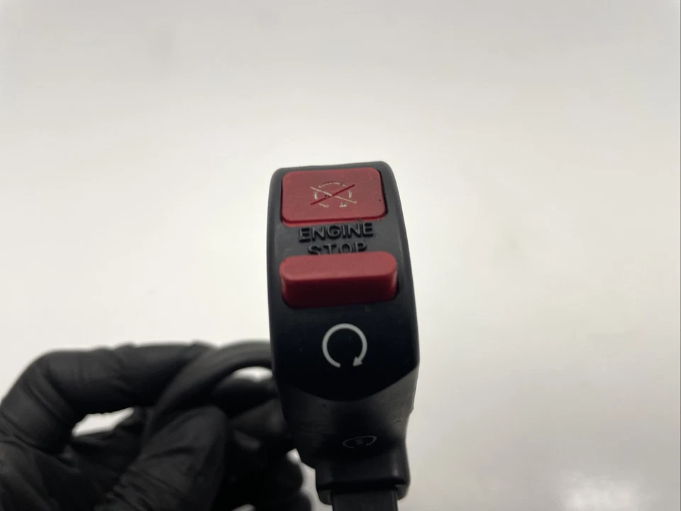 ♻️ Interruptor lateral derecho Honda Cbr600rr Rr-8 2007-2008 ♻️ Foto 3 de 4