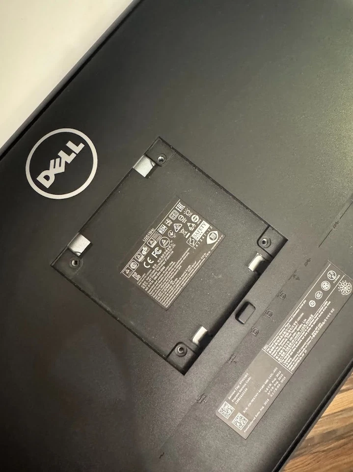 Dell UltraSharp U2515H 25" LED Monitor 2560x1440 QHD USB 3.0 HDMI U2515Hc - Image 2 of 4