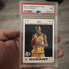 2007/08 TOPPS KEVIN DURANT RC ROOKIE CARD #2 - PSA 9 - MINT White Border. rookie card picture