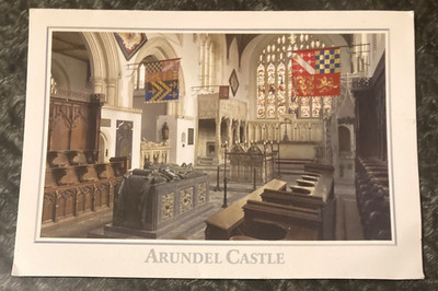 unbenutzte Postkarte ARUNDEL CASTLE - Fitzalan Chapel - West Sussex
