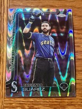 Topps 2025 Chrome Wave Update Series Eugenio Suárez #USC125 Seattle Mariners 