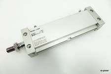 MDUB25-110DM Used  SMC Plate Cylinder Pneumatic actuator 110mm stroke