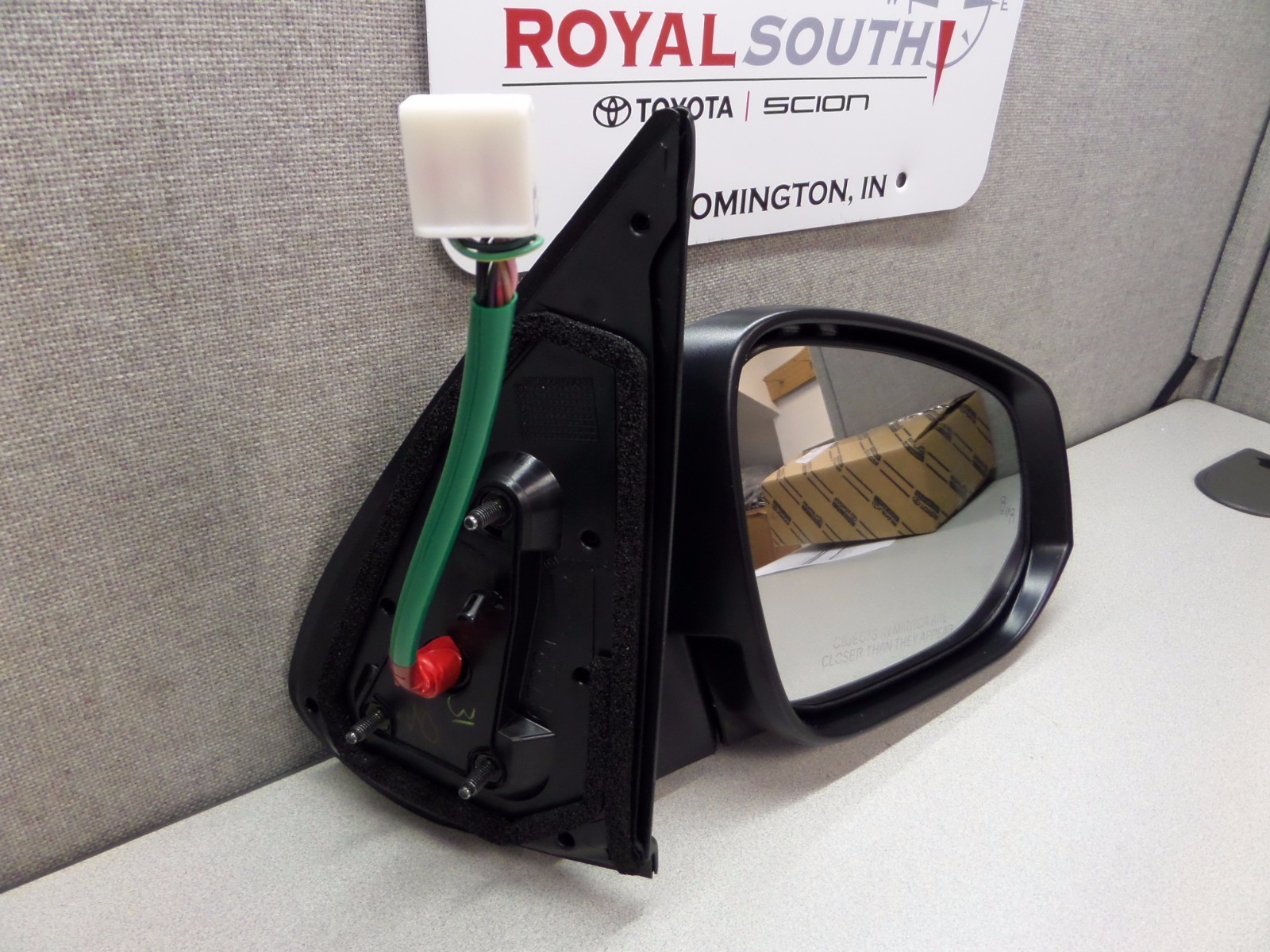 Toyota Tacoma 16-21 Passenger Right Outer Mirror Assembly W/ BSM  