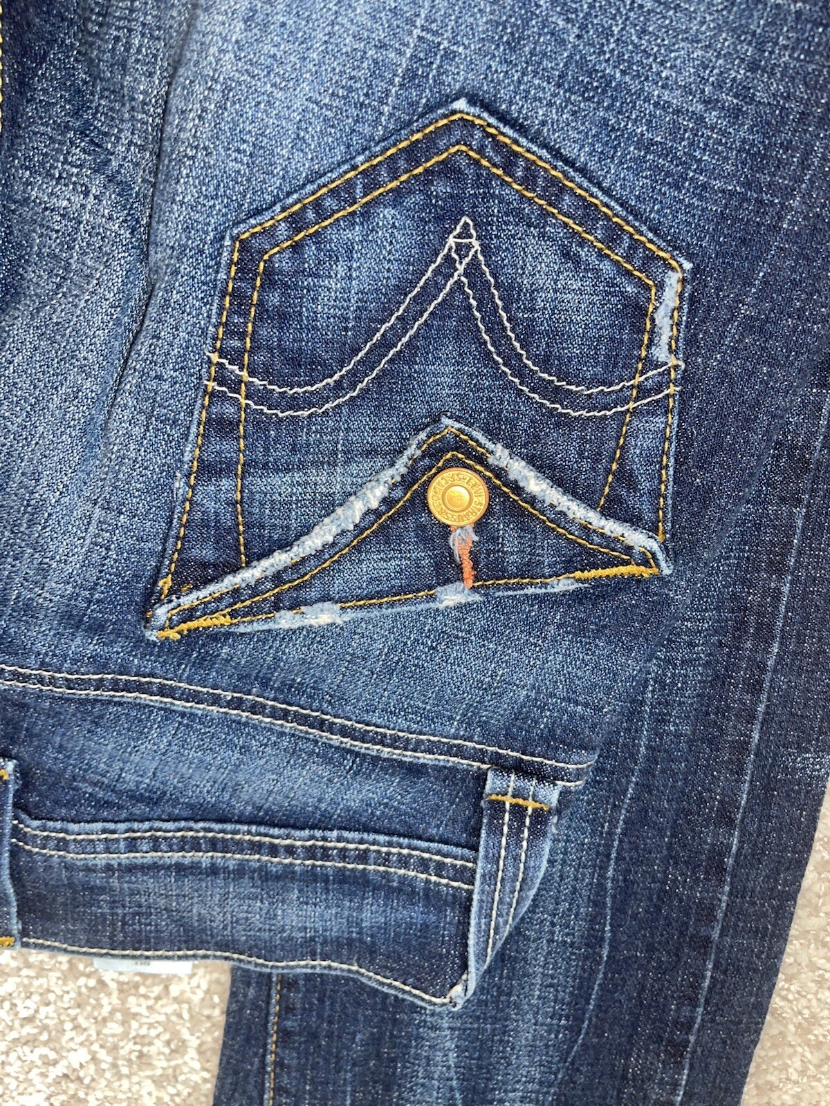 VINTAGE Y2K Levi’s Limited Ed. Jeans Stretch Bootcut  Denim Jeans Sz 1 SOLDOUT image 7