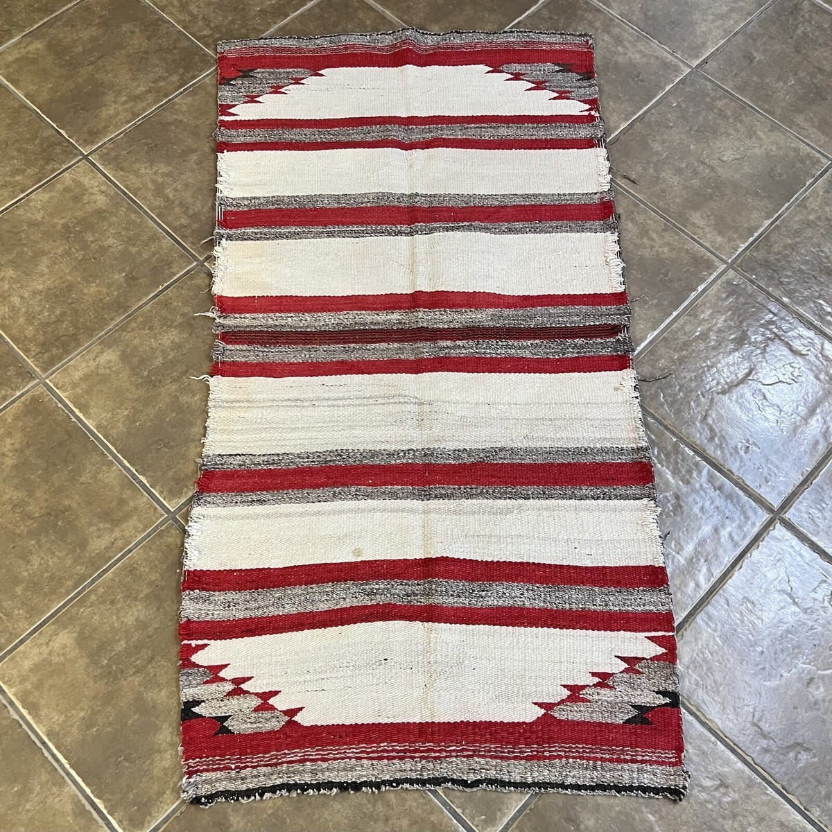 Couverture Double Selle Vintage Navajo – 58″x28″ – Amérindien – Occasion