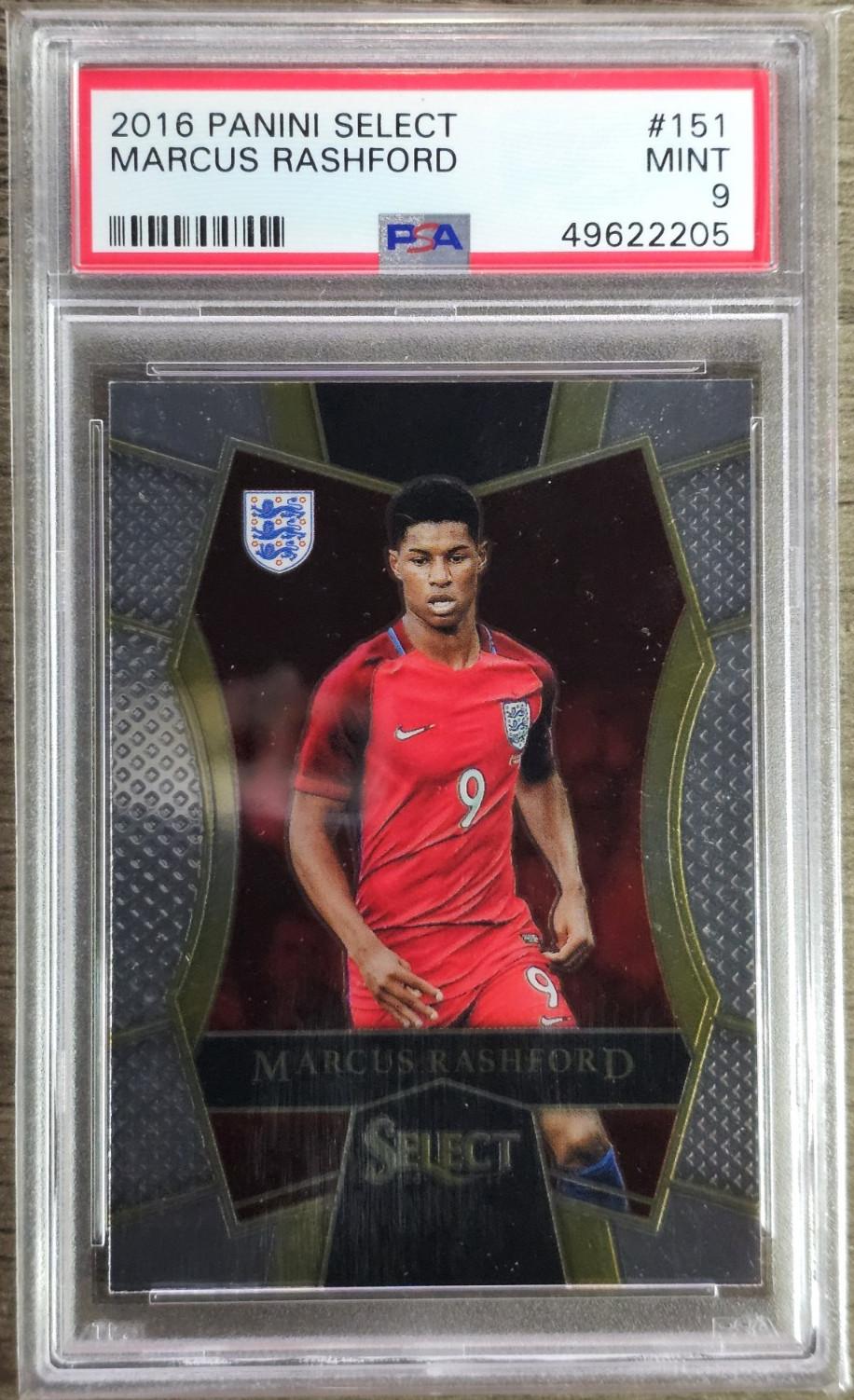2016-17 Panini Select Mezzanine Multi-Color Prizm Marcus Rashford #151 RC PSA 9