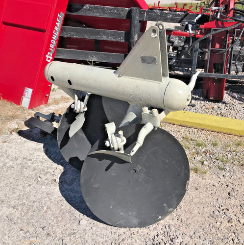 Used Ferguson 2 bottom Disc Plow 3 Pt. FREE 1000 MILE BUSINESS DELIVERY