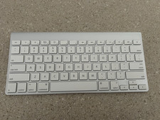 Apple A1314 Wireless Keyboard - White