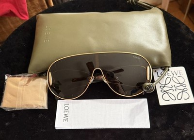 Loewe Oversized Shield Sunglasses Black Plastic Frame & Lens  display picture 1