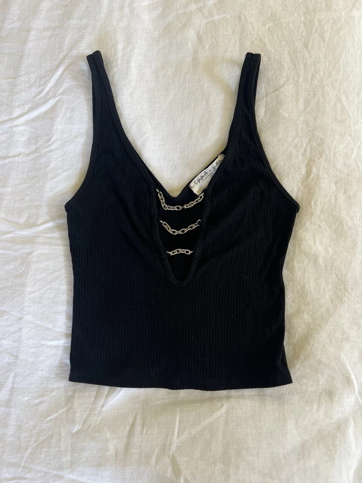 Black Ribbed Crop Top Deep V With Silver Chain Detail Size Small - Image 2 of 4