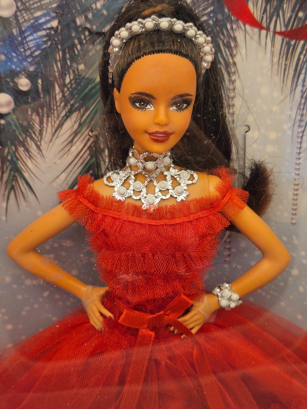 2018 Rare 30th Anniversary Holiday Barbie Brunette Doll New