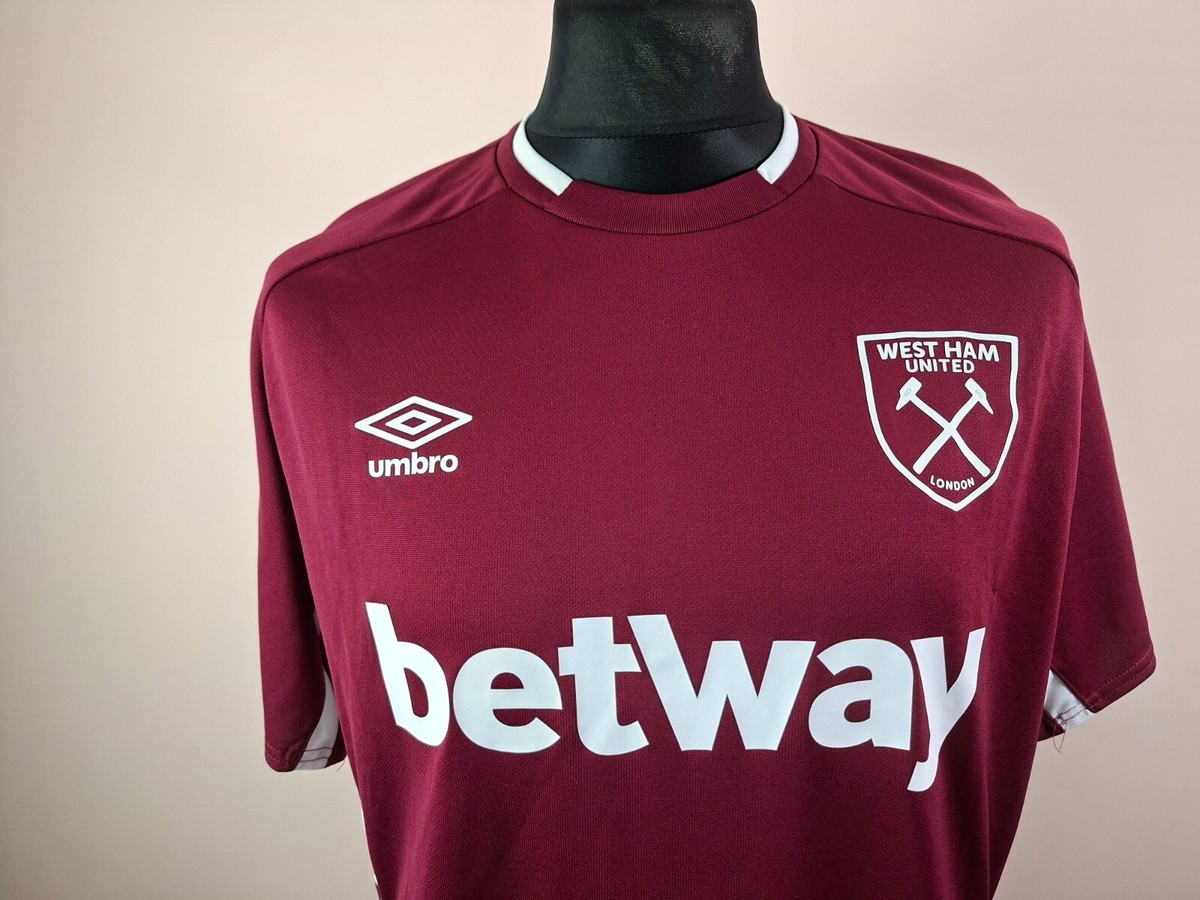 WEST HAM UNITED 2016-2017 ユニフォームUmbro West Ham UTD 2016/2017 UMBRO Training Football Shirt Men's Size XL