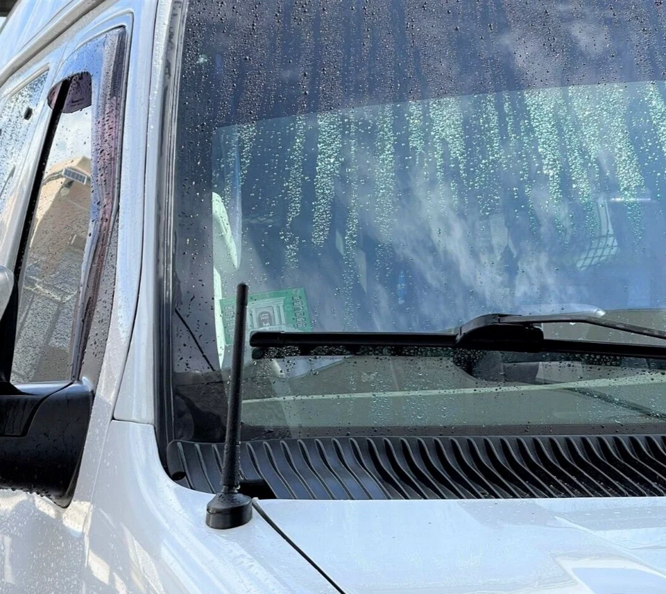 Mástil de antena de goma negro corto de 7" radio AM/FM para Chevrolet Express 1996-2025 Foto 2 de 4