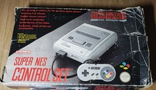 Super Nintendo SNES Console Boxed Complete With Paperwork CIB 2 Controllers!
