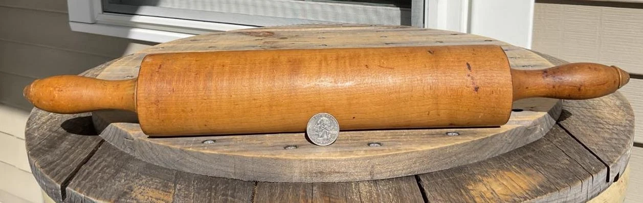 Vintage Wood Rolling Pin Nice Aged Patina Bakers Prim Country Farmhouse Kitchen
