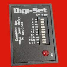 ABB - SSAC Timer Delay-on-Make 120VAC Relay 1 1023s 8-PIN LED, TDM120AL