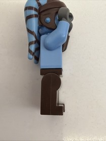 Lego Star Wars Aayla Secura Large Eyes SW0284 Minifigure Jedi With Light Saber 