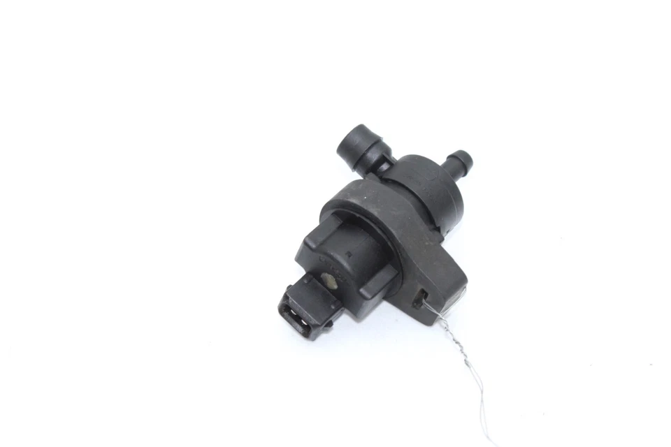 01-06 BMW 325CI M54 2.5L TANQUE DE COMBUSTIBLE BOTE DE VAPOR VÁLVULA DE PURGA Q1473 Foto 2 de 4