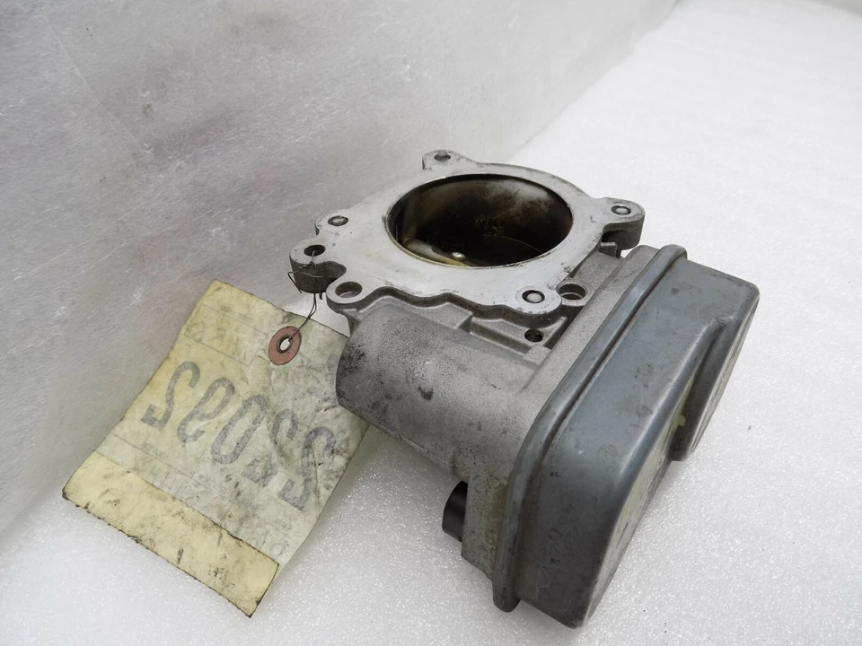 Chevrolet Malibu HHR 2005-2006 conjunto de carrocería de acelerador de cobalto OEM 04606F1291 Foto 2 de 4