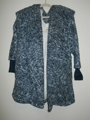 gili oversized sherpa lounger