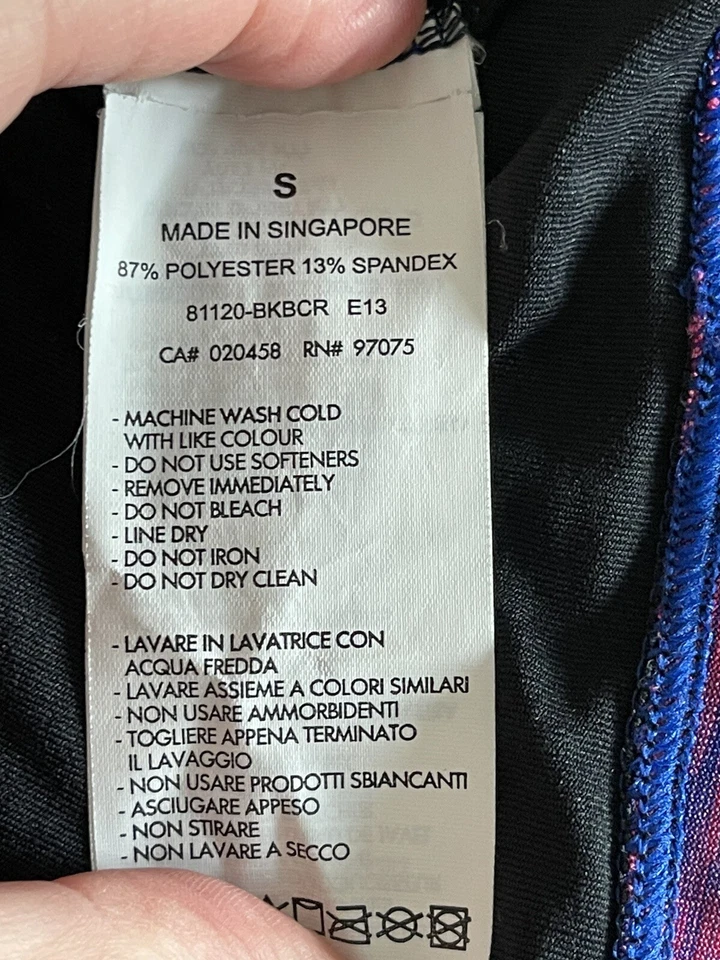 Sujetador incorporado Saucony para mujer acanalado LX sin mangas negro Berry espalda deportiva S $48 Foto 4 de 4