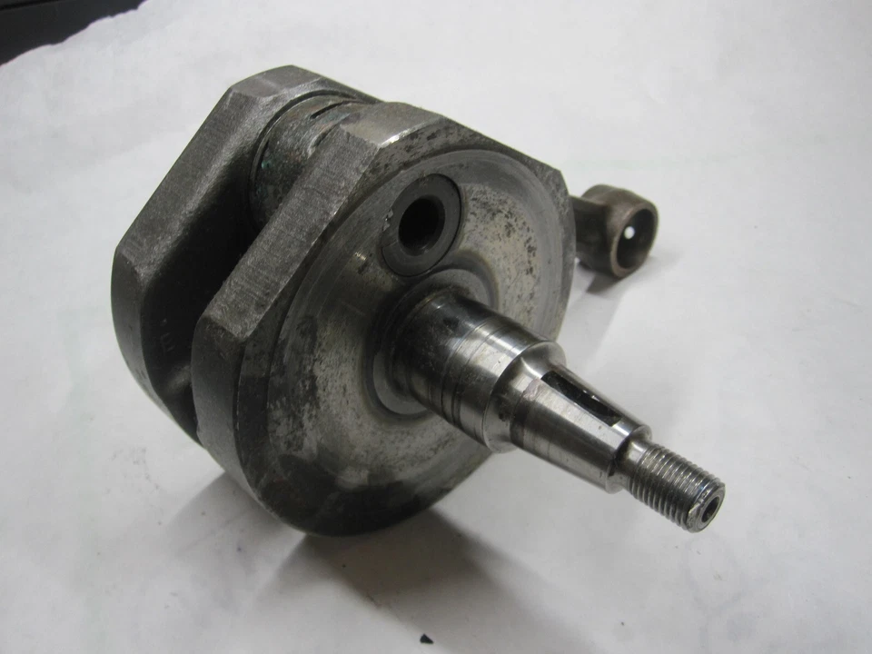 Cigüeñal Honda CR250 R 1978 1879 1980 OEM P/N 13000-430-000 Foto 2 de 4