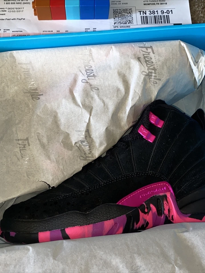 Nike AIR JORDAN XII 12 RETRO DOERNBECHER GS TALLA 3.5Y ROSA EXPLOSIÓN VIOLETA AH6988 023 Foto 3 de 4