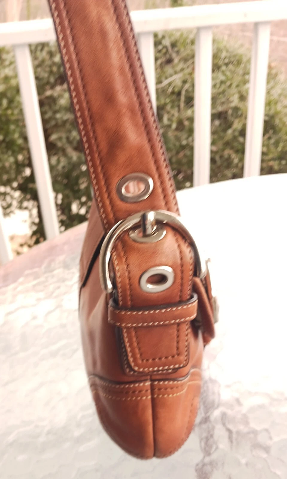 Coach F10188 borsa a tracolla piccola vintage Soho in pelle cognac con cuciture a contrasto