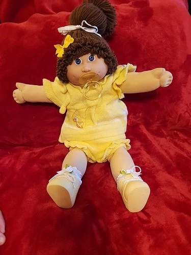 Vintage Cabbage Patch Kids Doll Jesmar HM4 Pacifier Brown Hair Blue Eyes