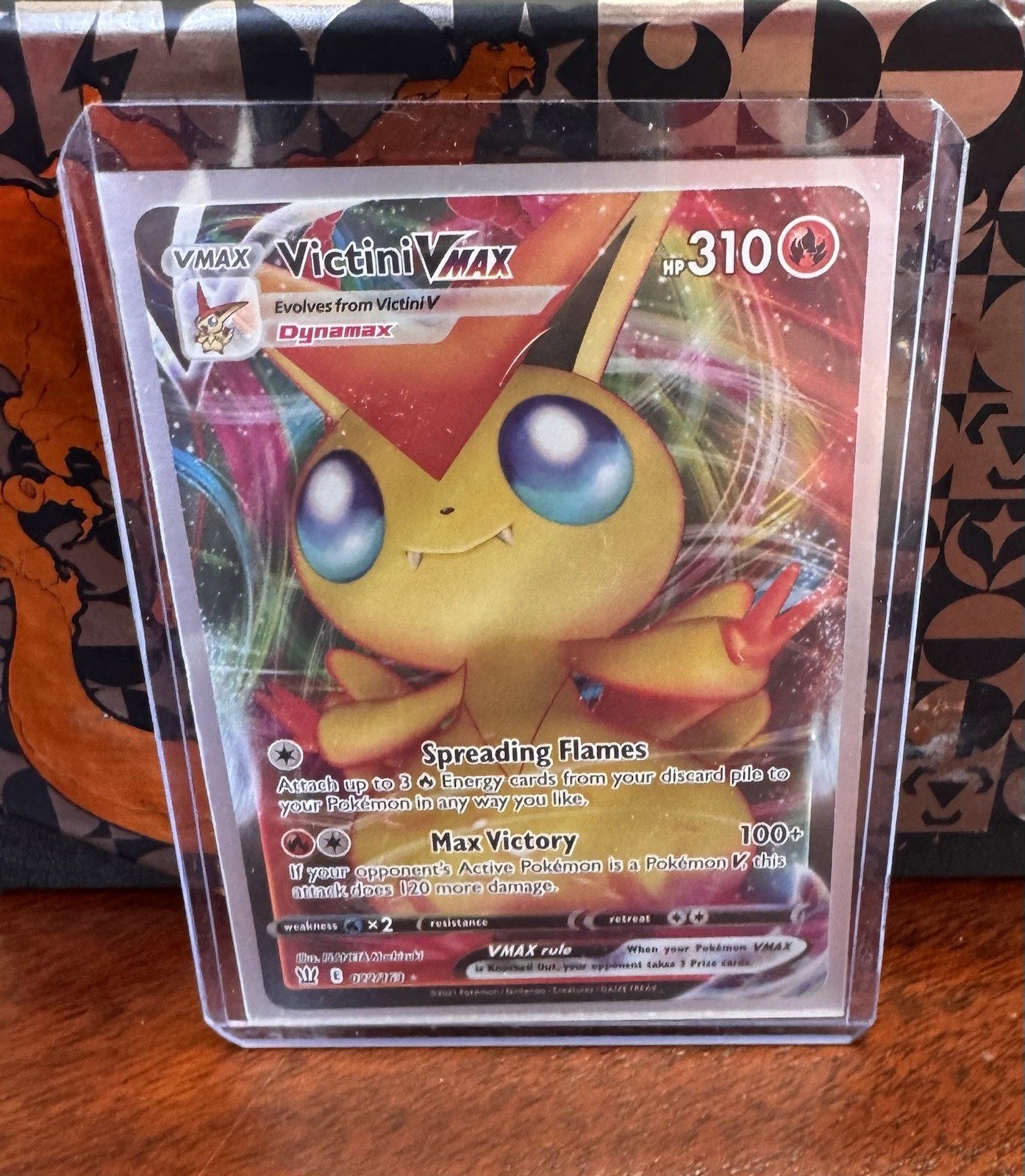 Pokémon TCG Victini VMAX Sword & Shield Holo Ultra Rare 22/163