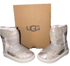BNIB UGG Classic Short II Patchwork Boots Leather Silver Youth Toddler US Size 9