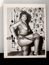 Vintage 1950's Girlie PIN UP Photo Risque B&W Original Nude #195