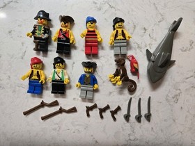 LEGO: Red Beard Runner Pirate Ship (6289) 100% COMPLETE With instructions!