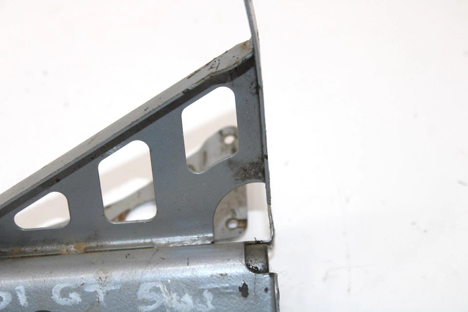 2001 Ski-doo Grand Touring 500 Oem Left Foot Rest Support 518320507 SS110 - Image 4 of 4