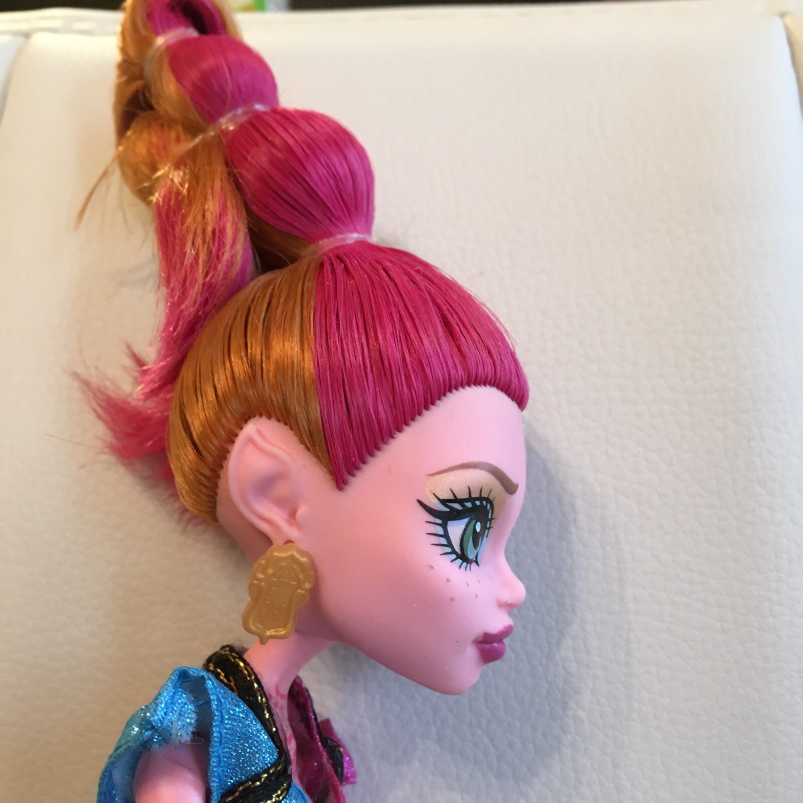 Monster High Gigi Grant Genie Doll 13 Wishes shoes outfit pre-owned