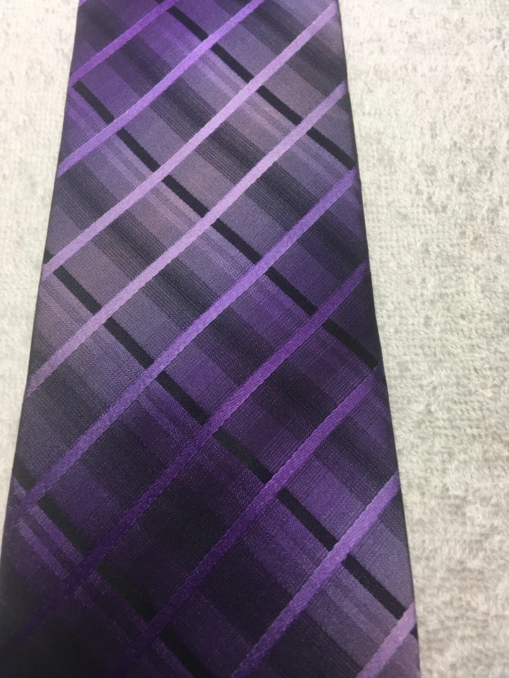 ALFANI CORBATA HOMBRE MORADO Y NEGRO CUADROS 3,5 X 60 Foto 3 de 4