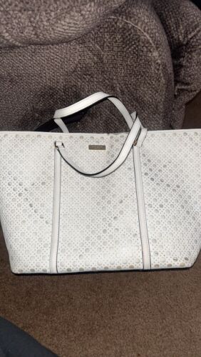 Kate Spade women's big white patterned purse-18x6x