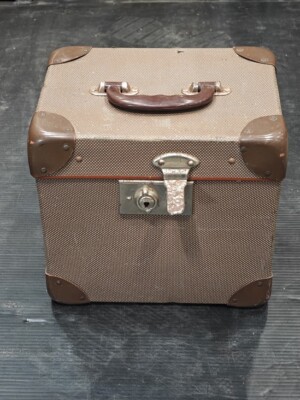 Eumig Vintage Projector - Ungeprüft, Ohne Zubehör