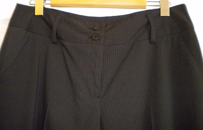 ATELIER LUXE Women's  Dress Career Black Pants Size 10 Pin Stripes Wide leg
