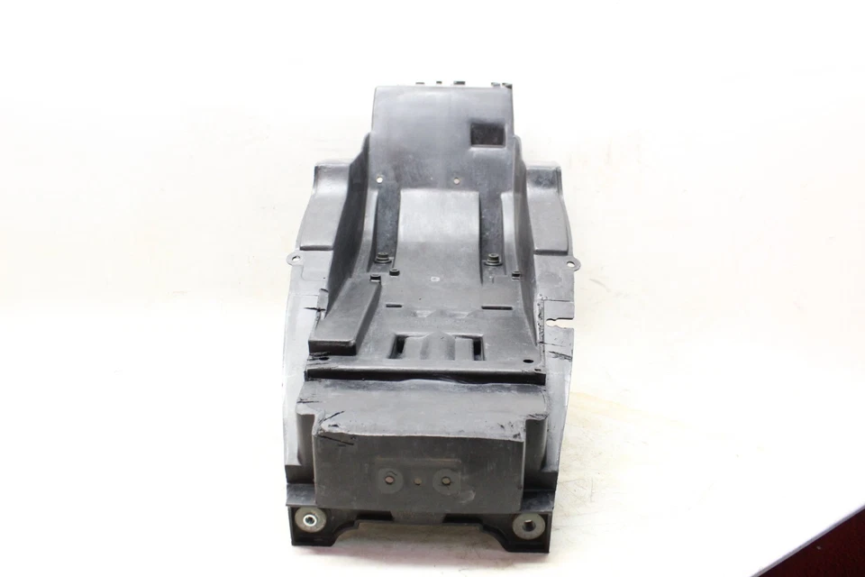Kawasaki ZZR600 ZX600J 2007 OEM parte trasera trasera bandeja de batería de plástico Foto 3 de 4