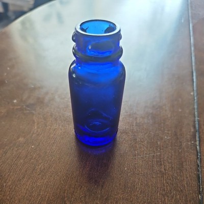 Vintage Embossed Glass Bromo Seltzer Bottle Emerson Drug Co.