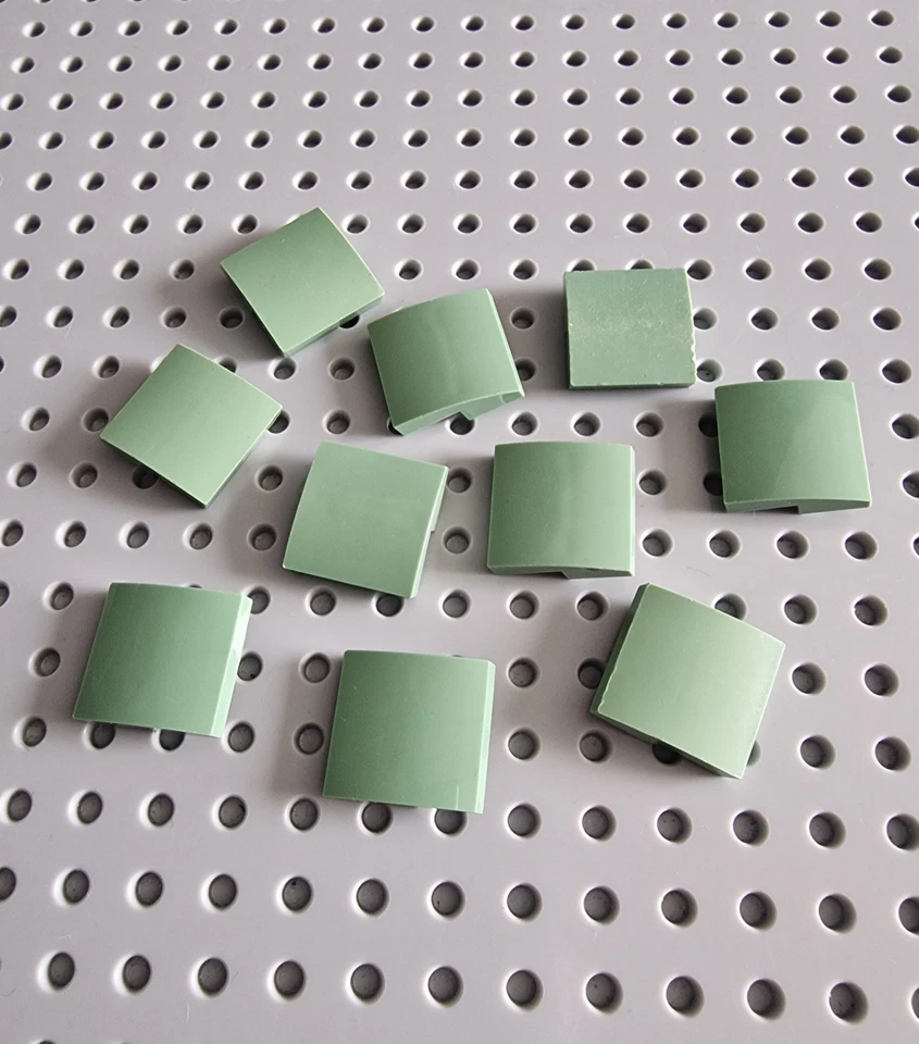 Lego Bogenstein Schrägstein Dachstein 2x2 Sandgrün 10 Stück 15068 A299 - Bild 1 von 1